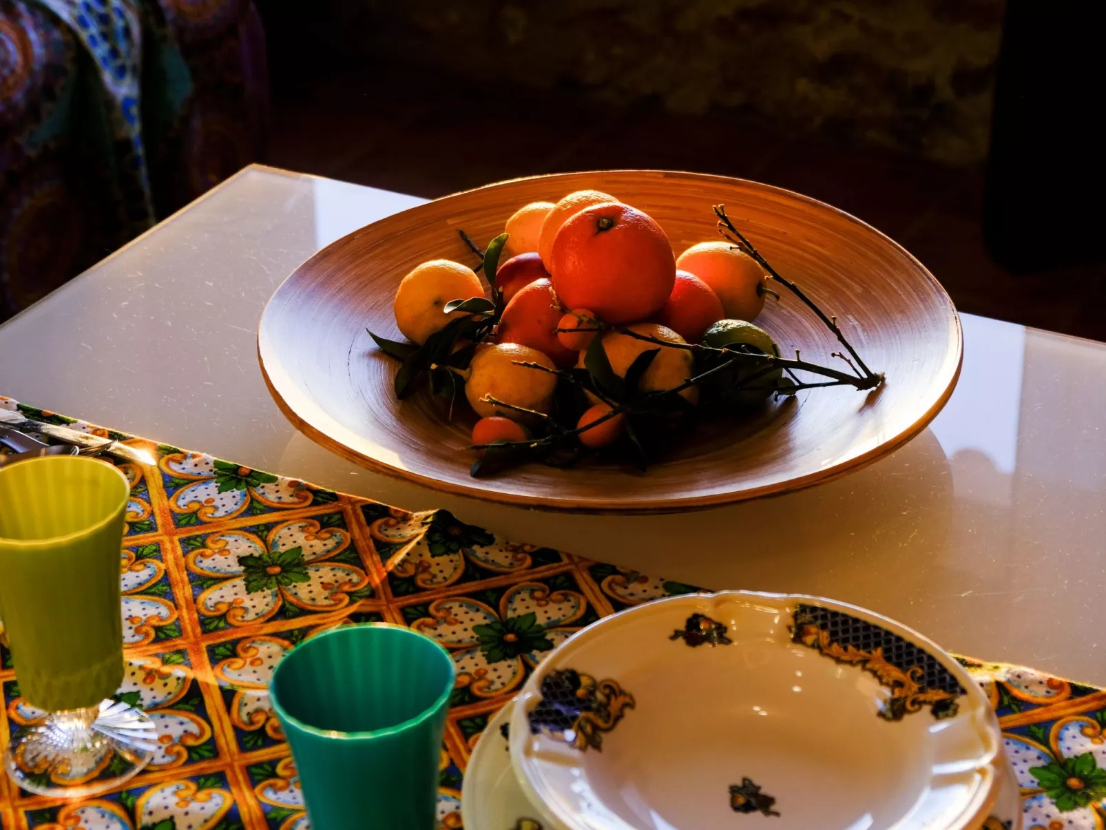 Lila Wohnung mit Schwimmbad und Meerblick - Image-tags.info