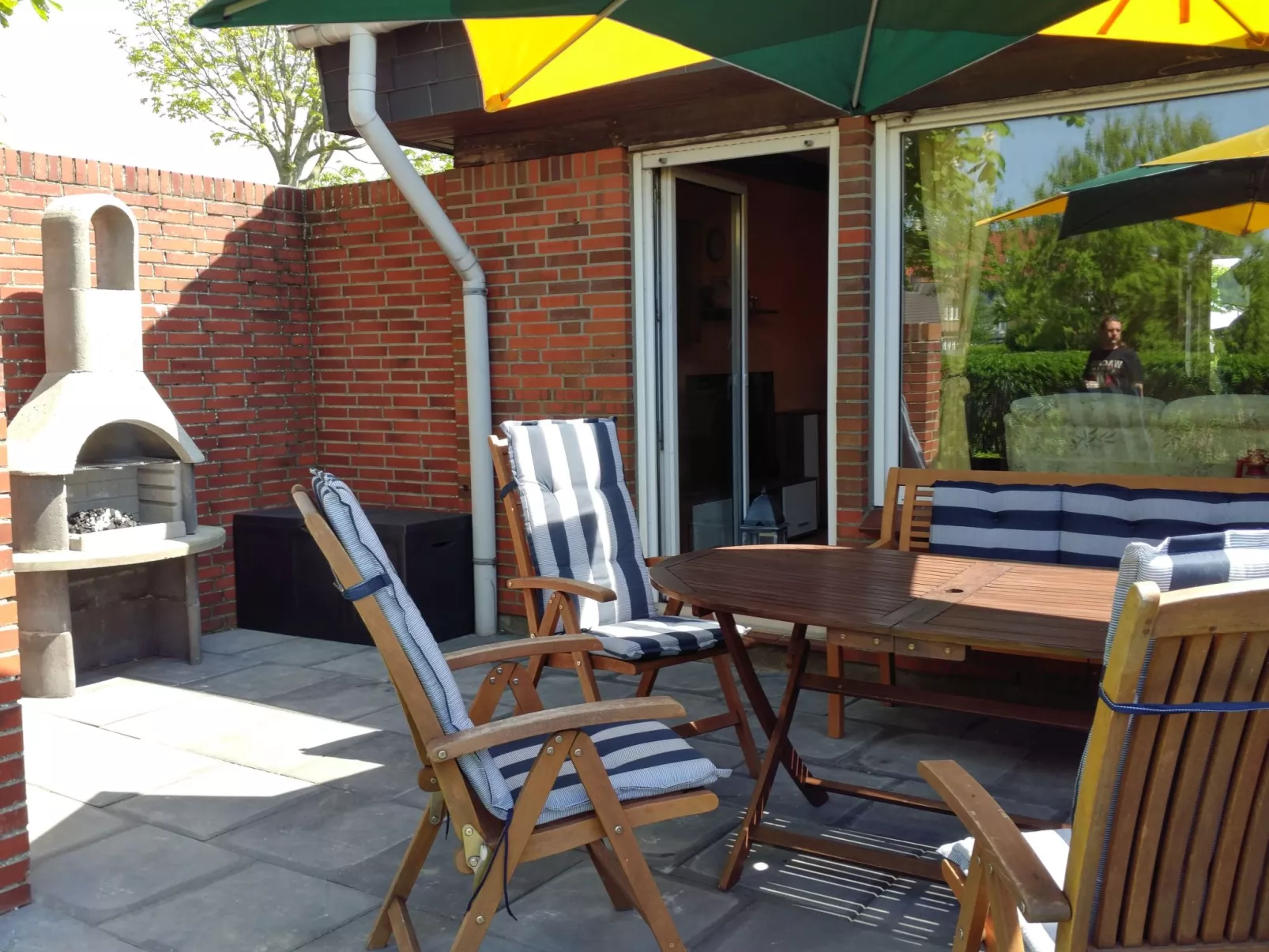 Mit Garten, Grill und Terrasse - Image-tags.info