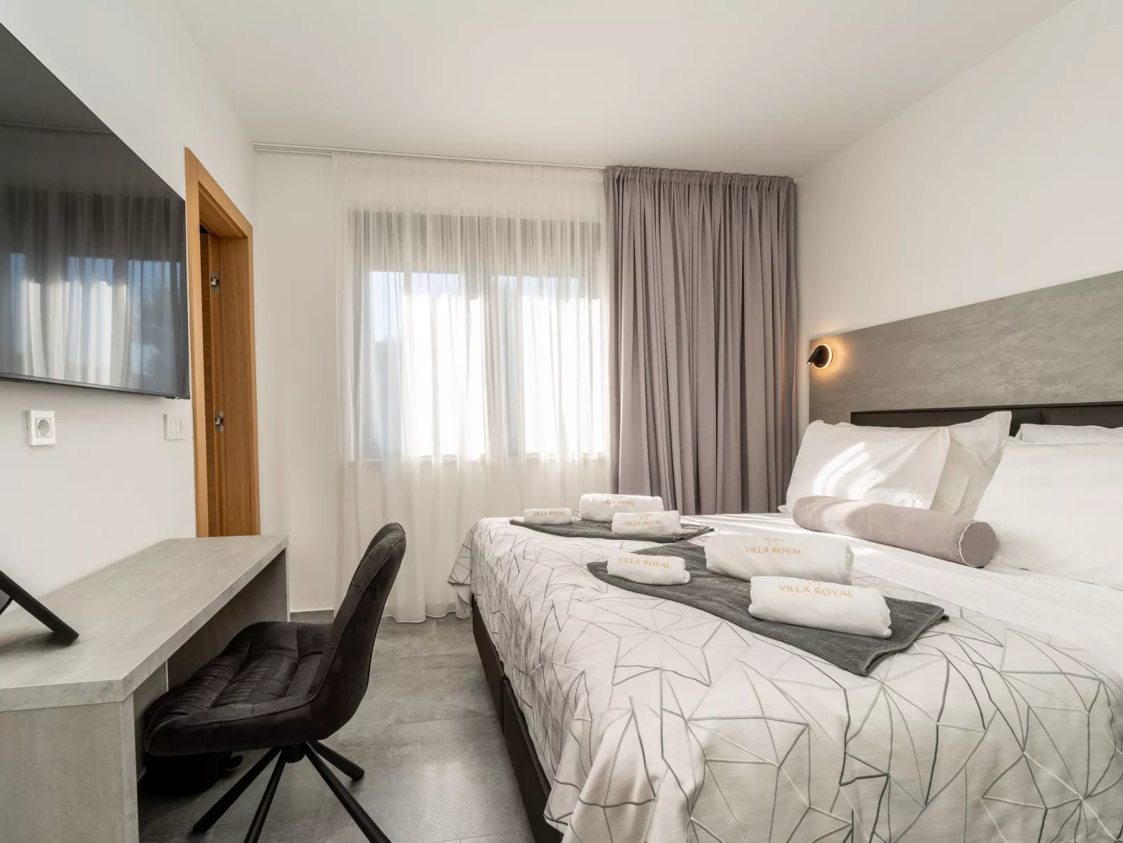 Apartment Royal 2 - Image-tags.info