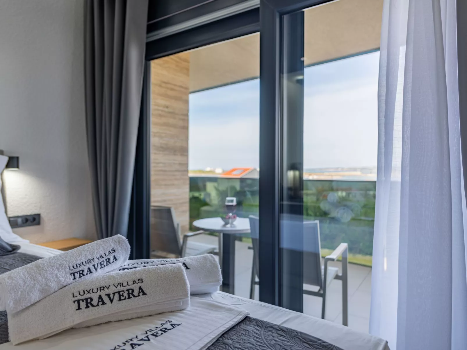 Villa Travera 2 - Buiten