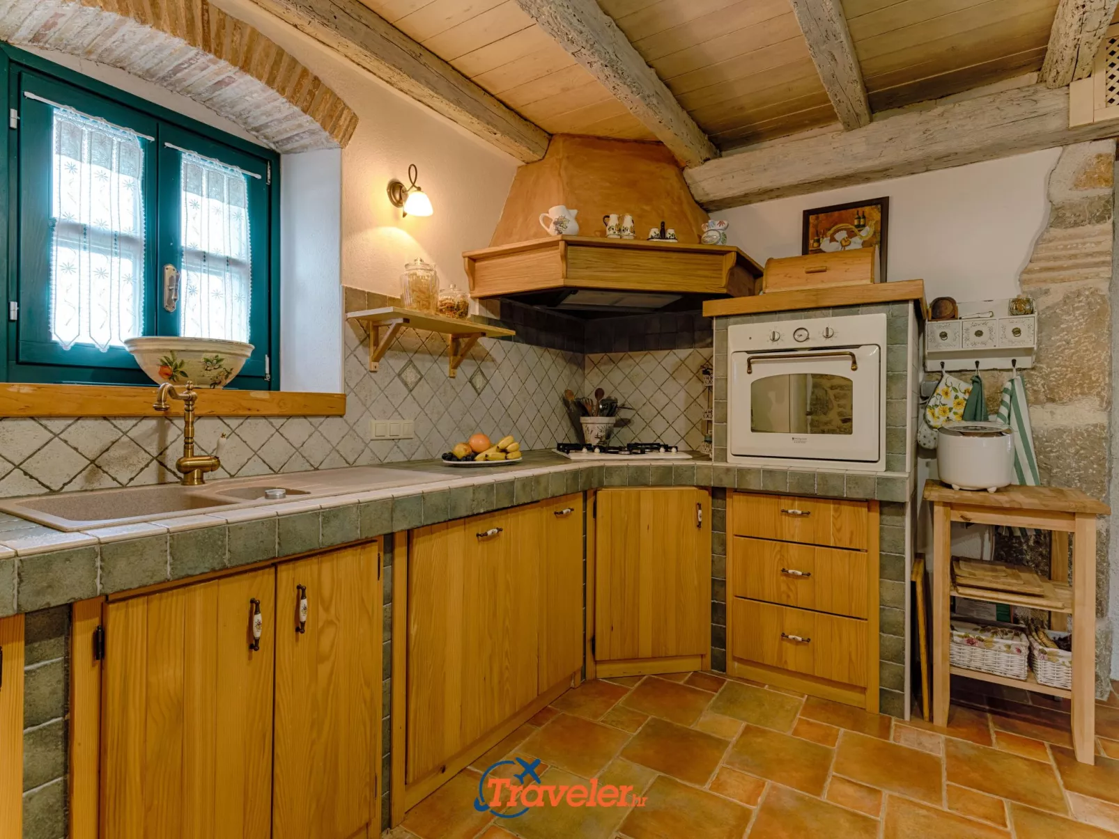 Villa "Oravec" mit Garten, Grill und Terrasse - Image-tags.info