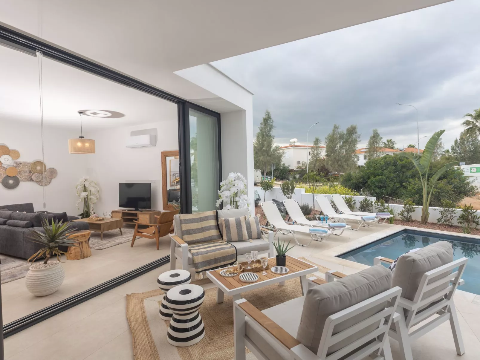 Protaras Aqua Pearl Villa AQ01 - Image-tags.info