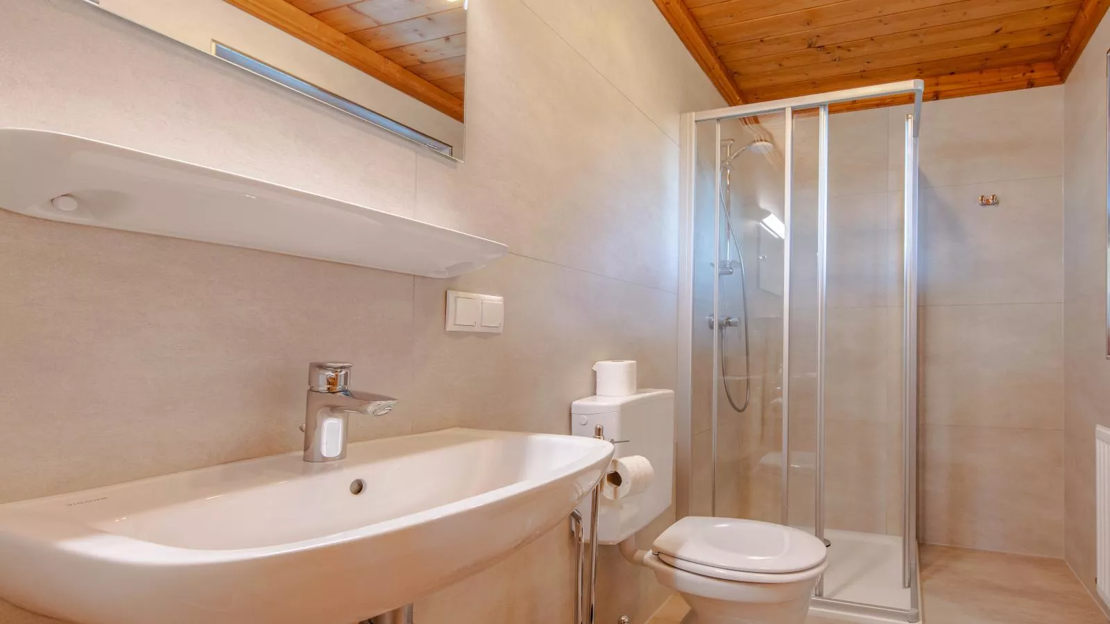 Hühneregg - Badkamer