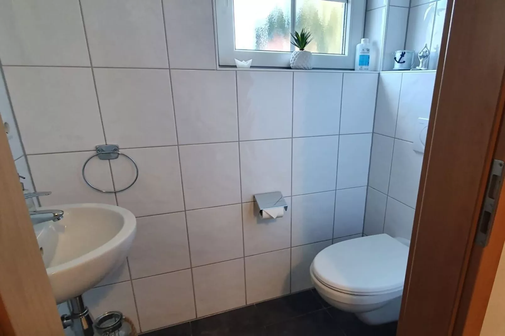 298215-Badkamer