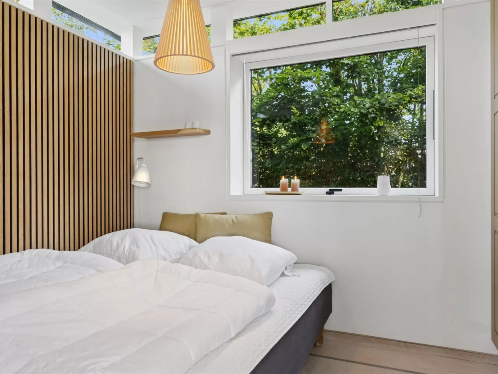 "Jo" - 175m to the fjord - Binnen