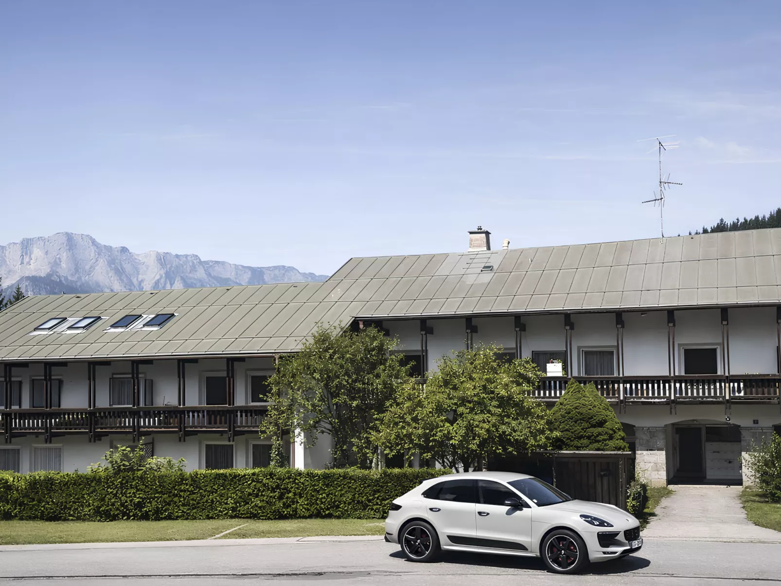 Am Obersalzberg-Buiten