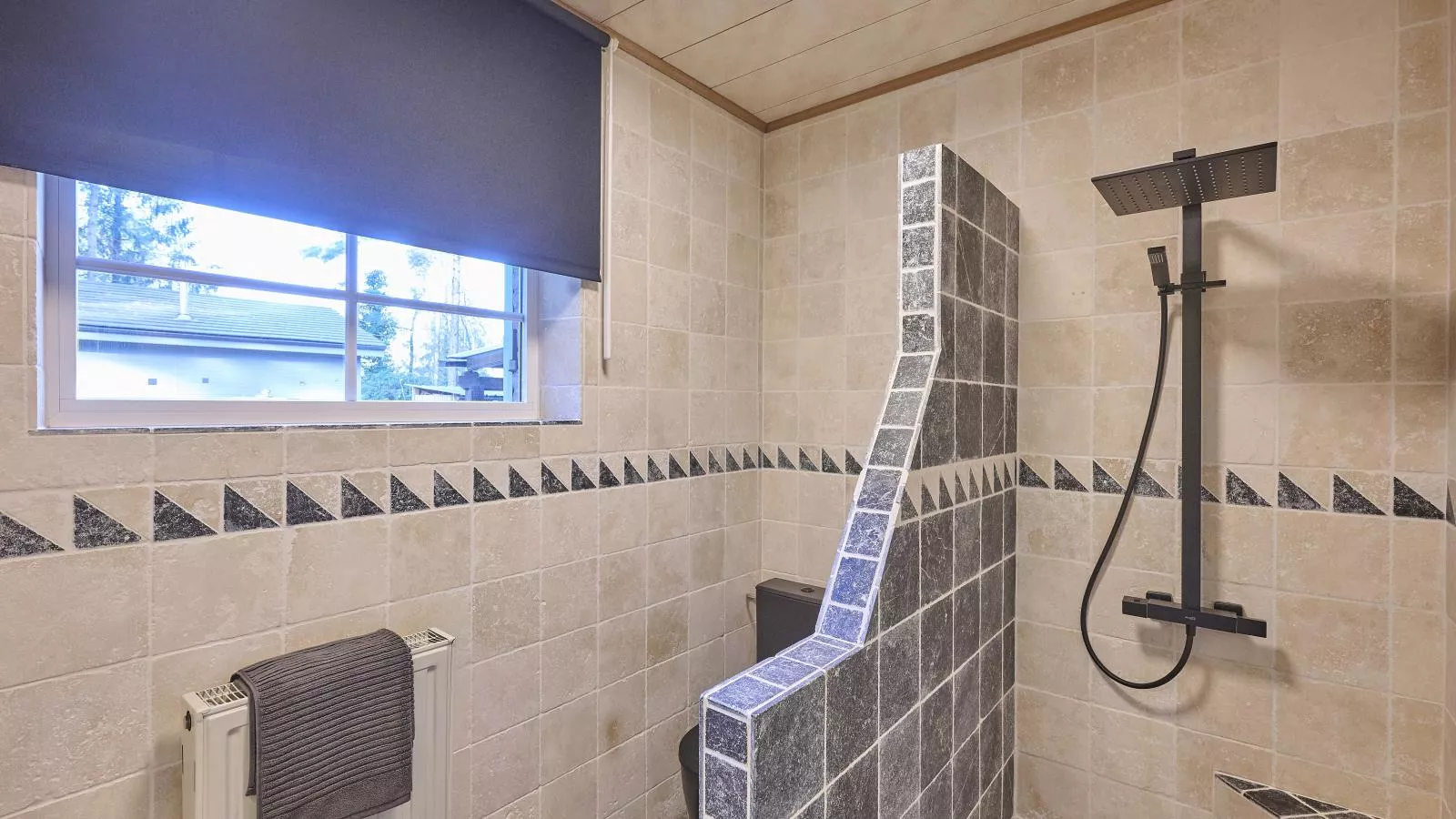 Lierelodge - Badkamer