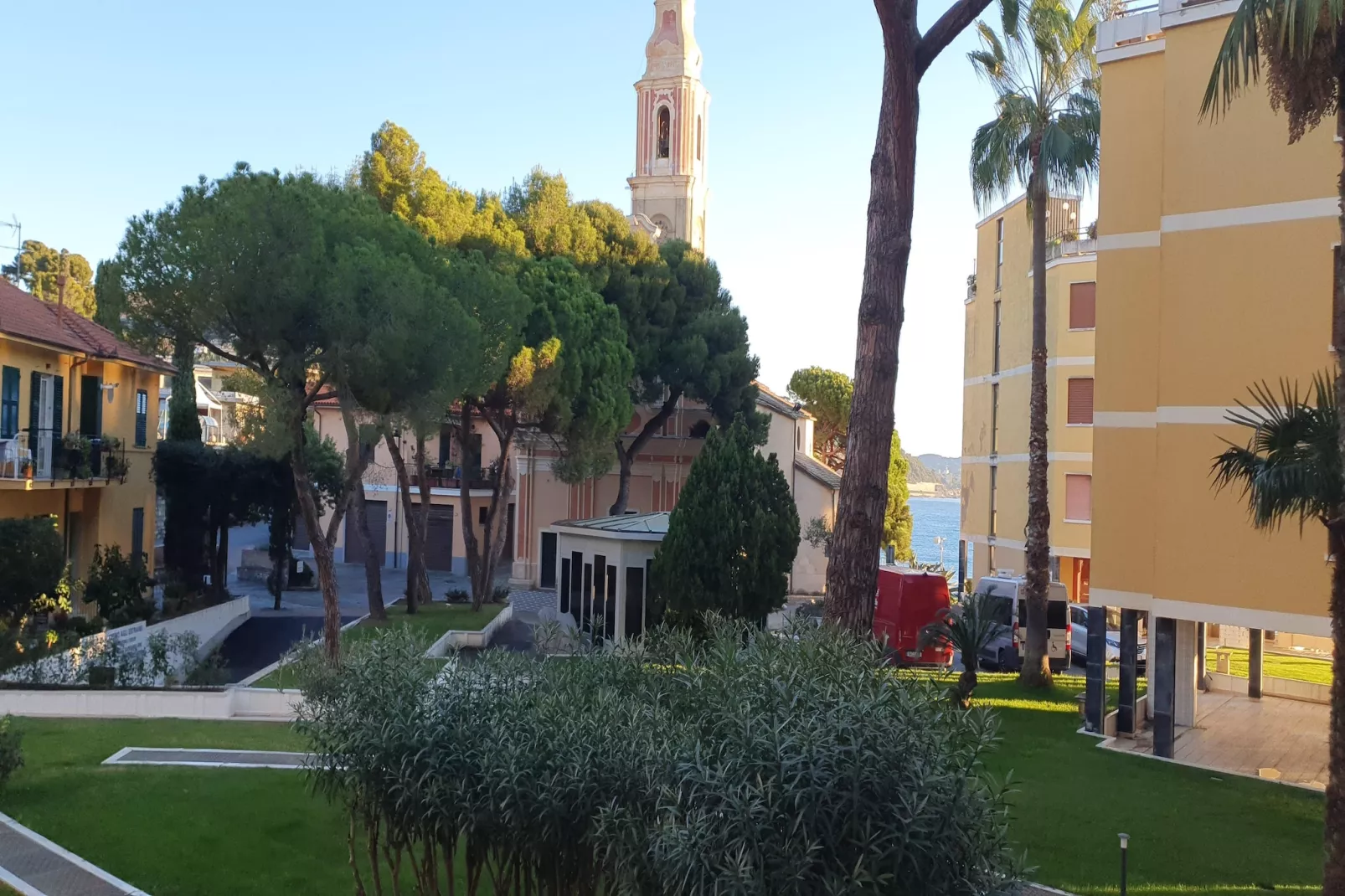 Apartment in einer charmanten Villa mit Meerblick Kreidl-Gebieden zomer 20km