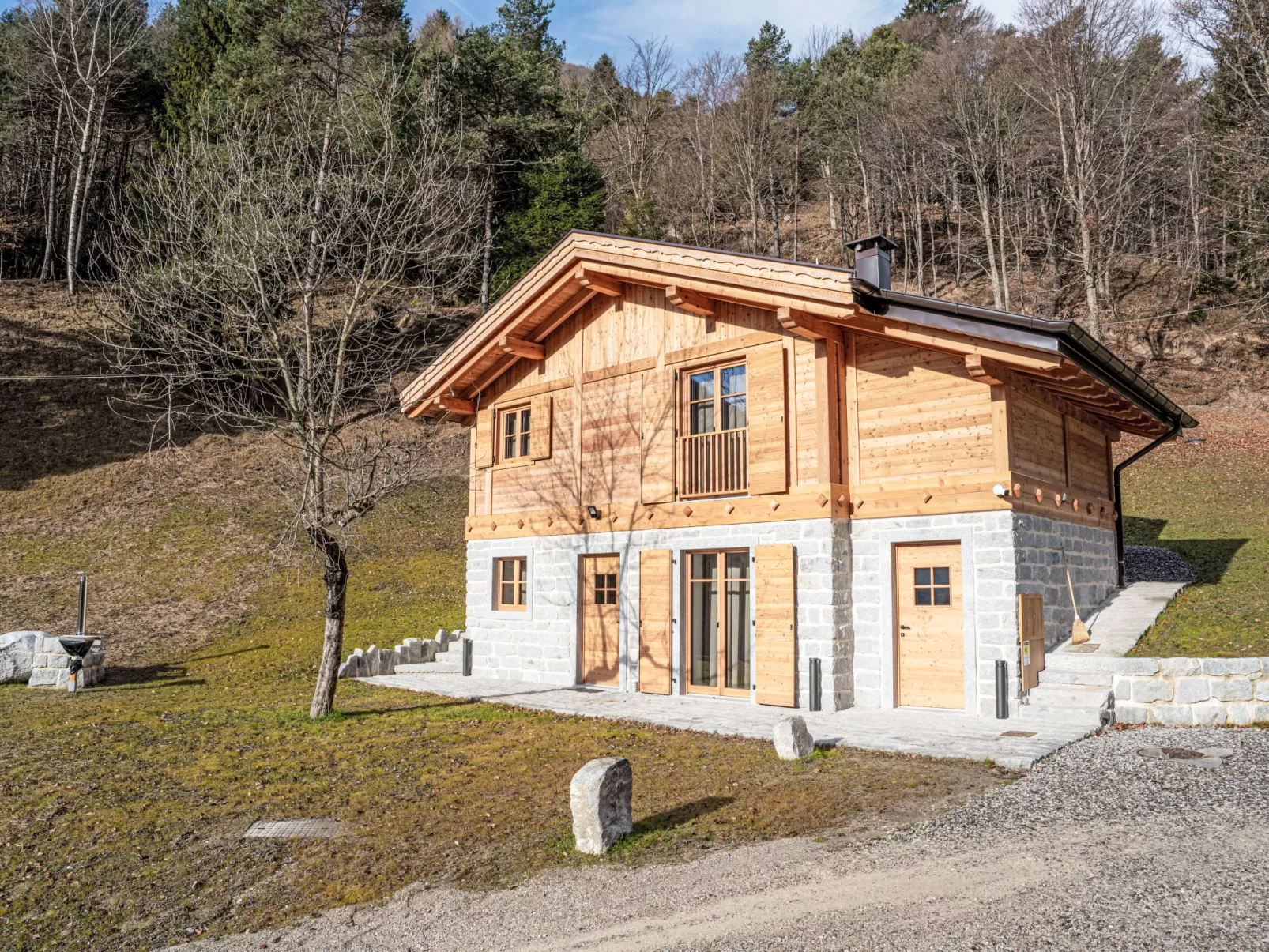 La Granda e la Piciola-Buiten