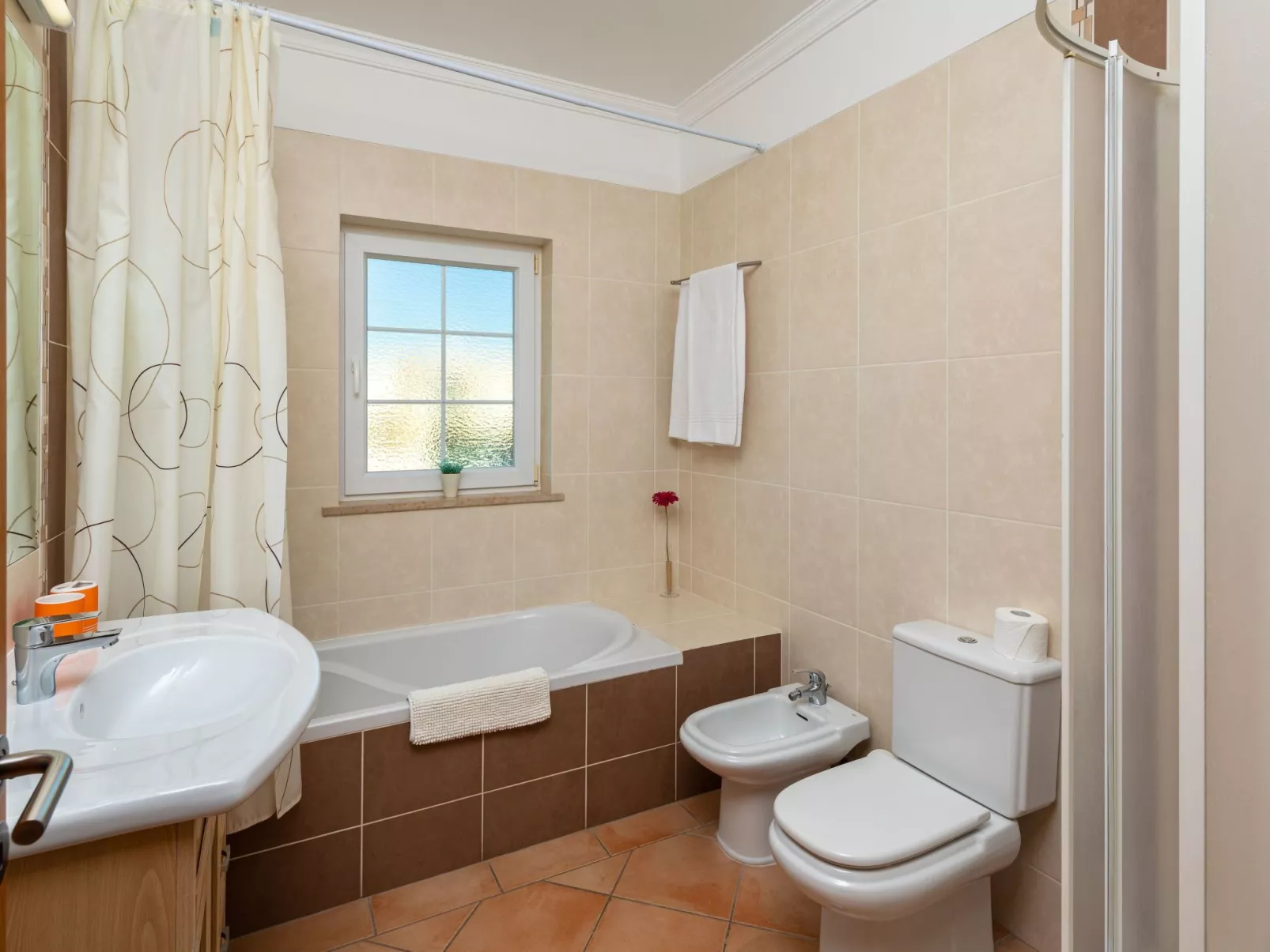 8 Schlafzimmer Villa, Pool, BBq, Strand - Image-tags.info