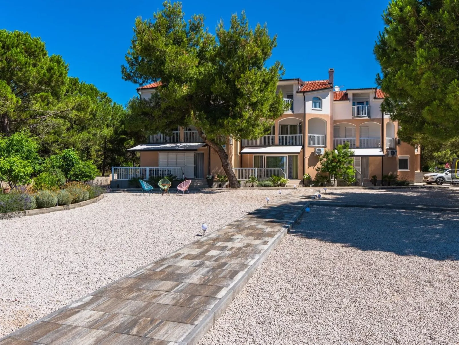 Apartment Sum mora 1 - Image-tags.info