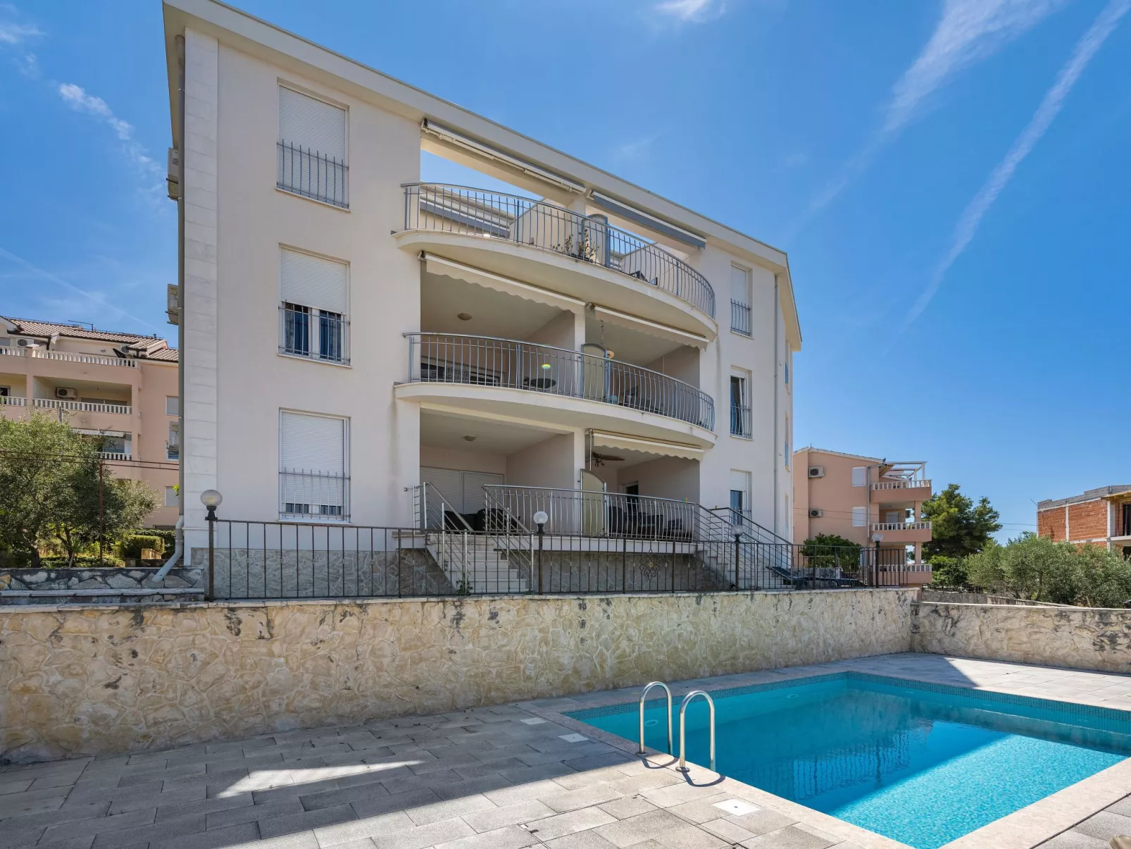 Meerblick-Apartment mit Pool Ciovo Breeze - Image-tags.info