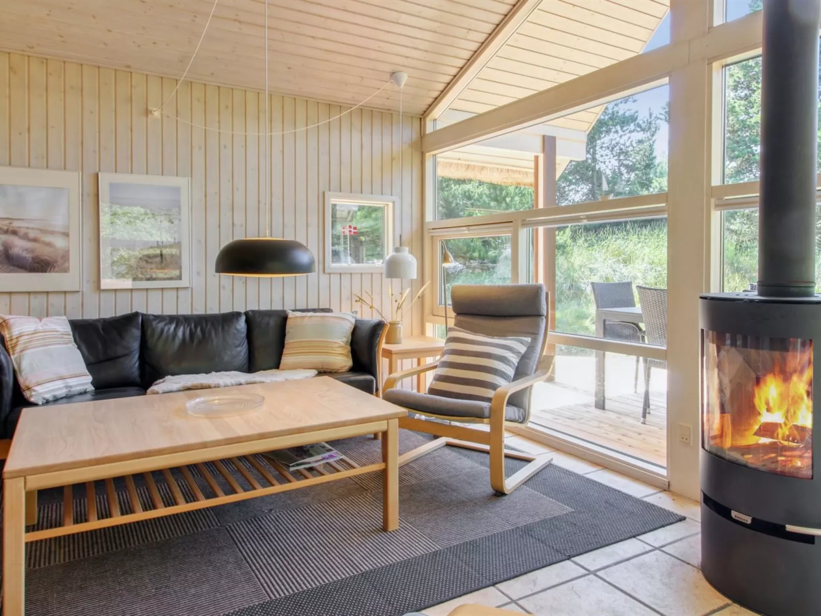 "Karri" - 1.1km from the sea-Binnen