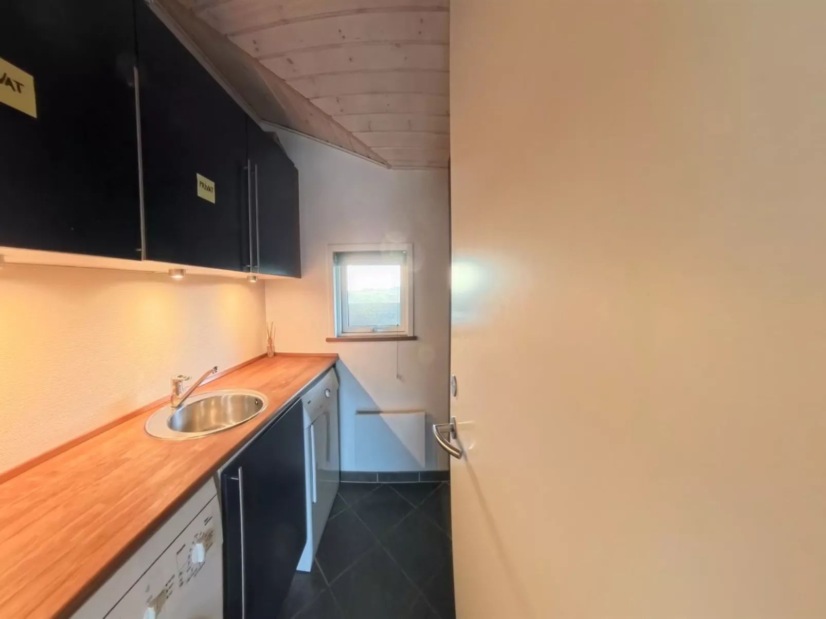 "Thrugils" - 800m from the sea - Binnen