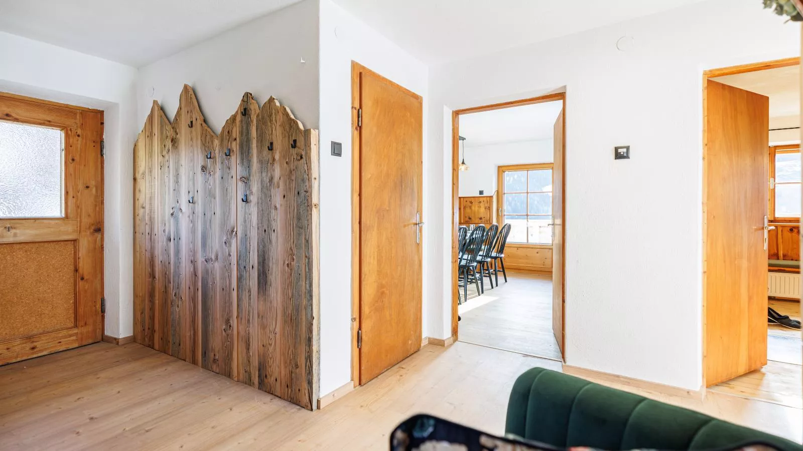 Tirola Hütte-Hal-ontvangst