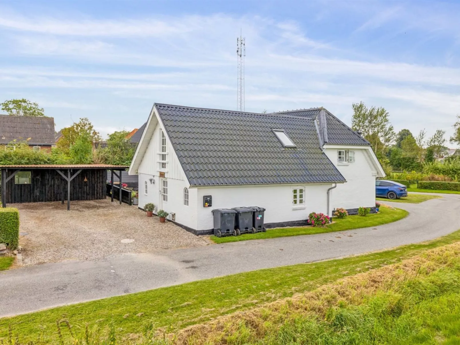 "Yorik" - 1.6km from the sea-Buiten