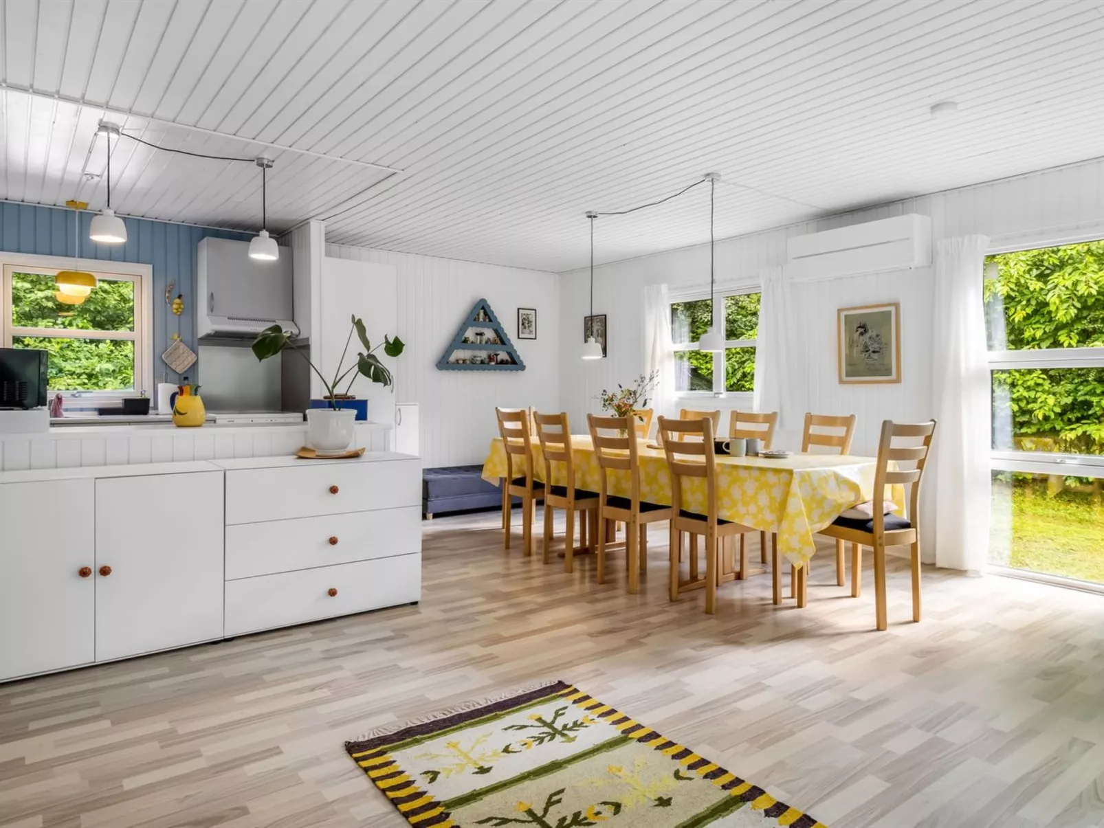 "Matias" - 30km from the sea-Binnen