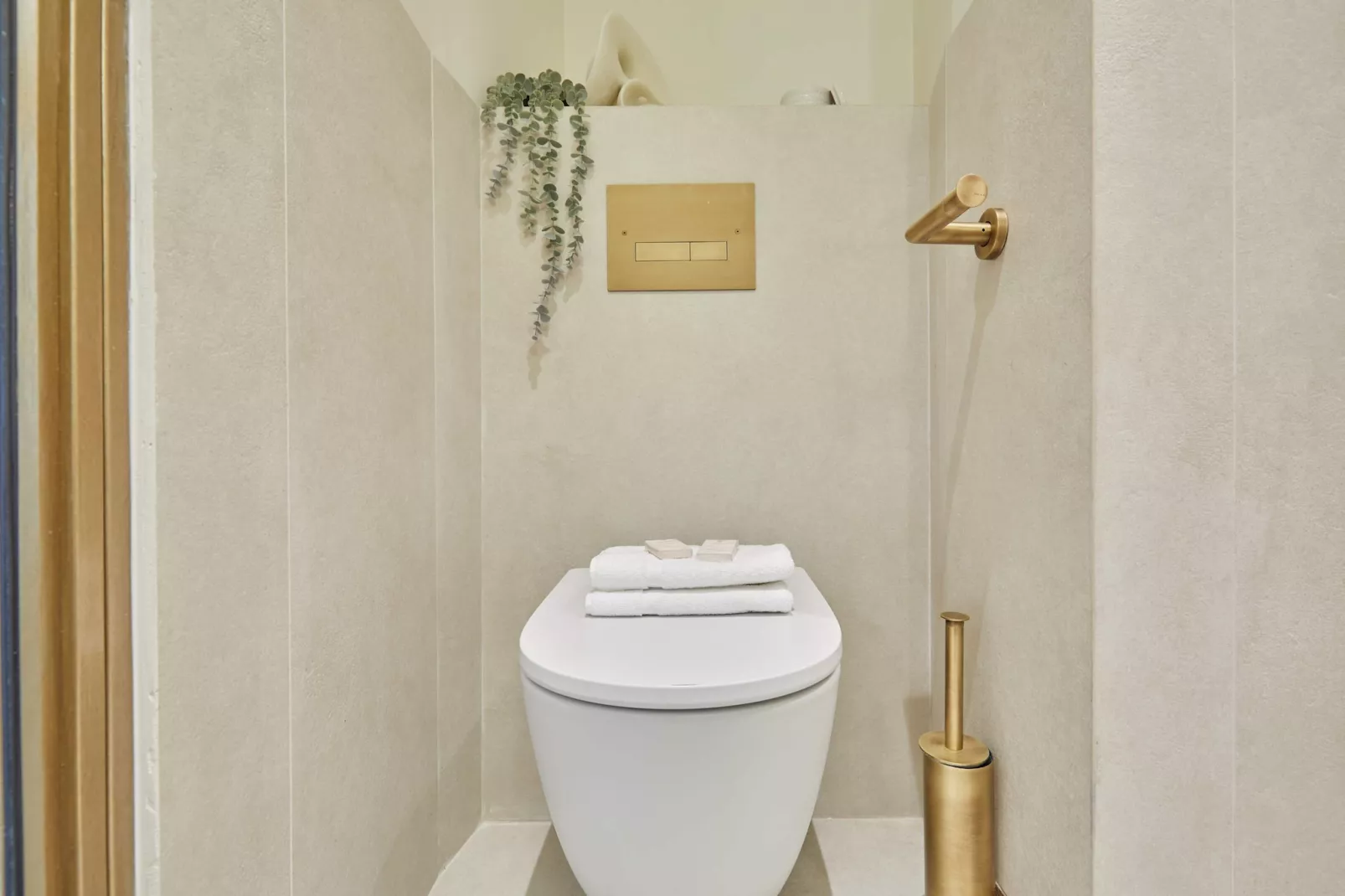 BOULOI 7-Niet-getagd