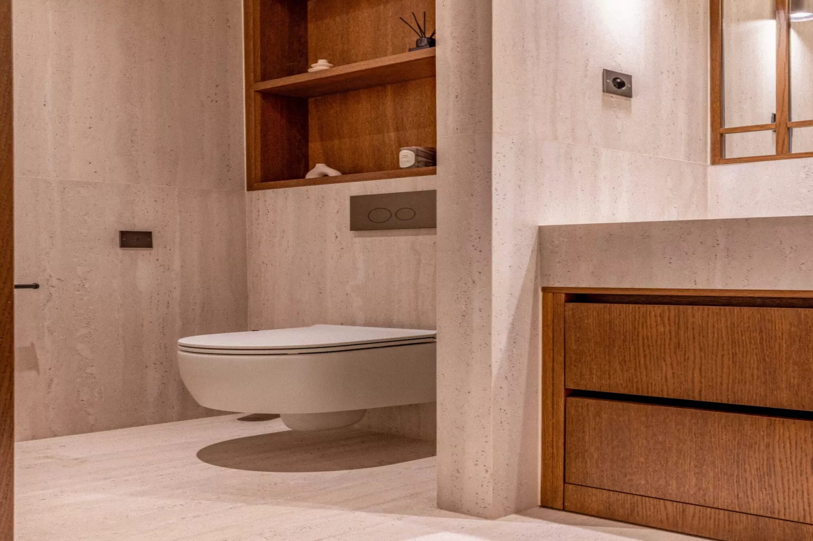 FDL-85-WAGRAM-1C-Niet-getagd