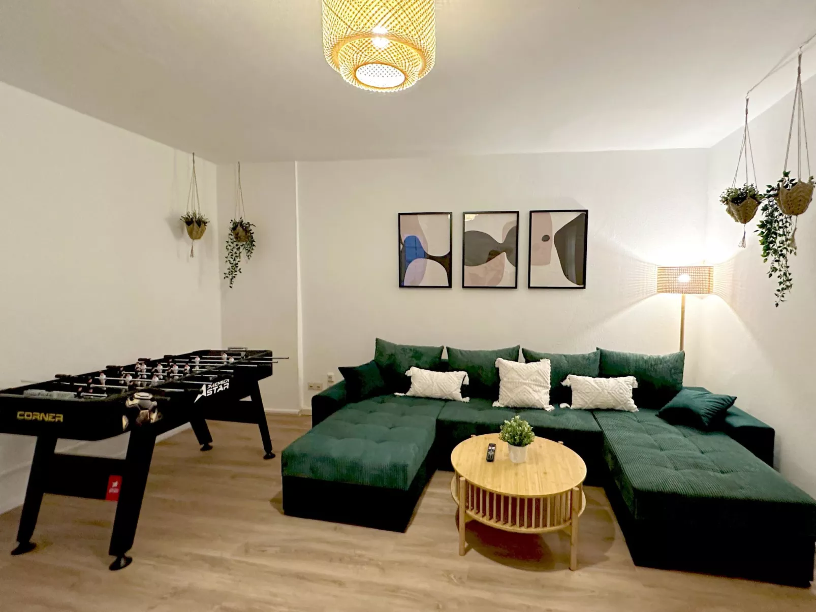 3Zi Altbau-Wohnung Holstentor in der Altstadt - Image-tags.info