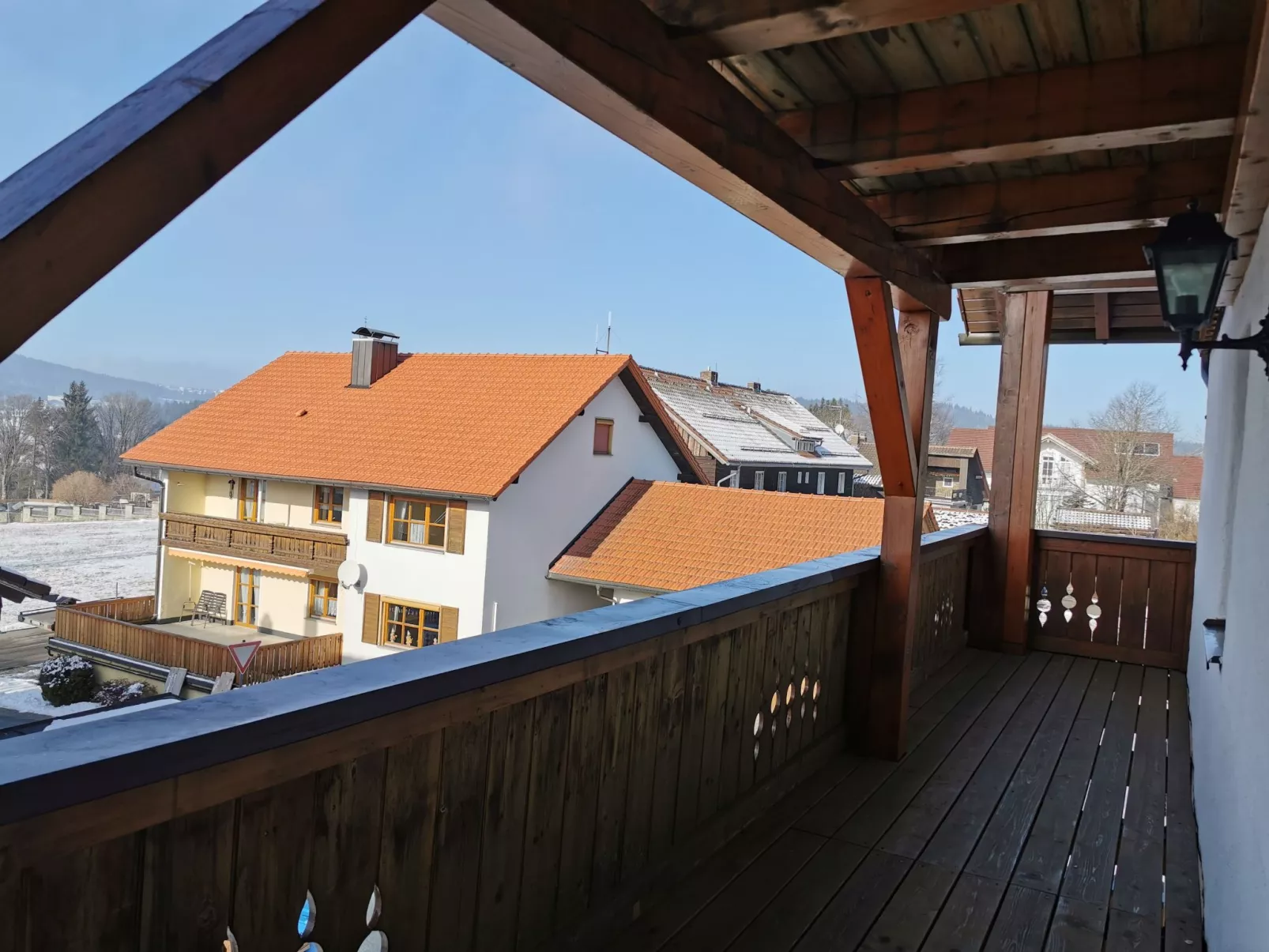 Mit komplett eingerichteter Küchenzeile im Wohnraum - Image-tags.info