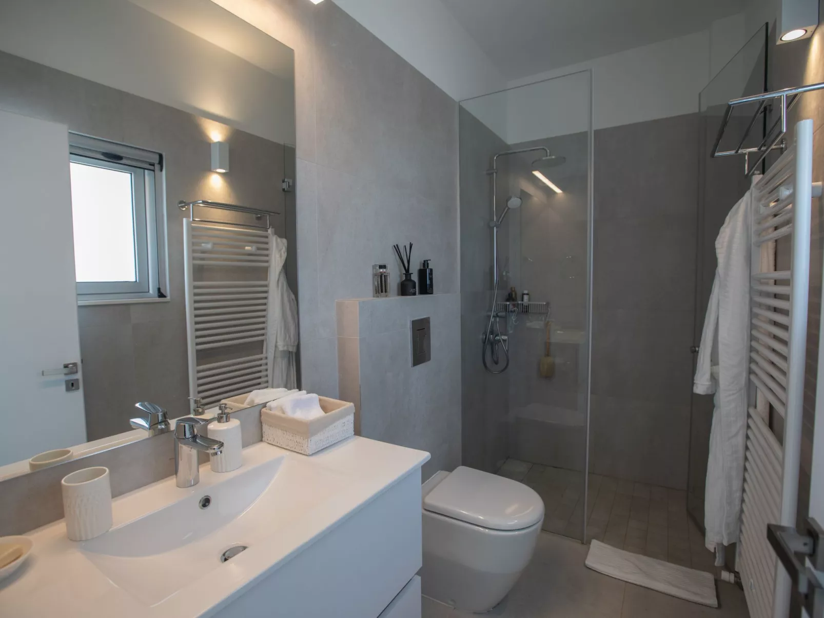 Protaras Olivine Villa mit herrlichem Garten, Pool - Image-tags.info