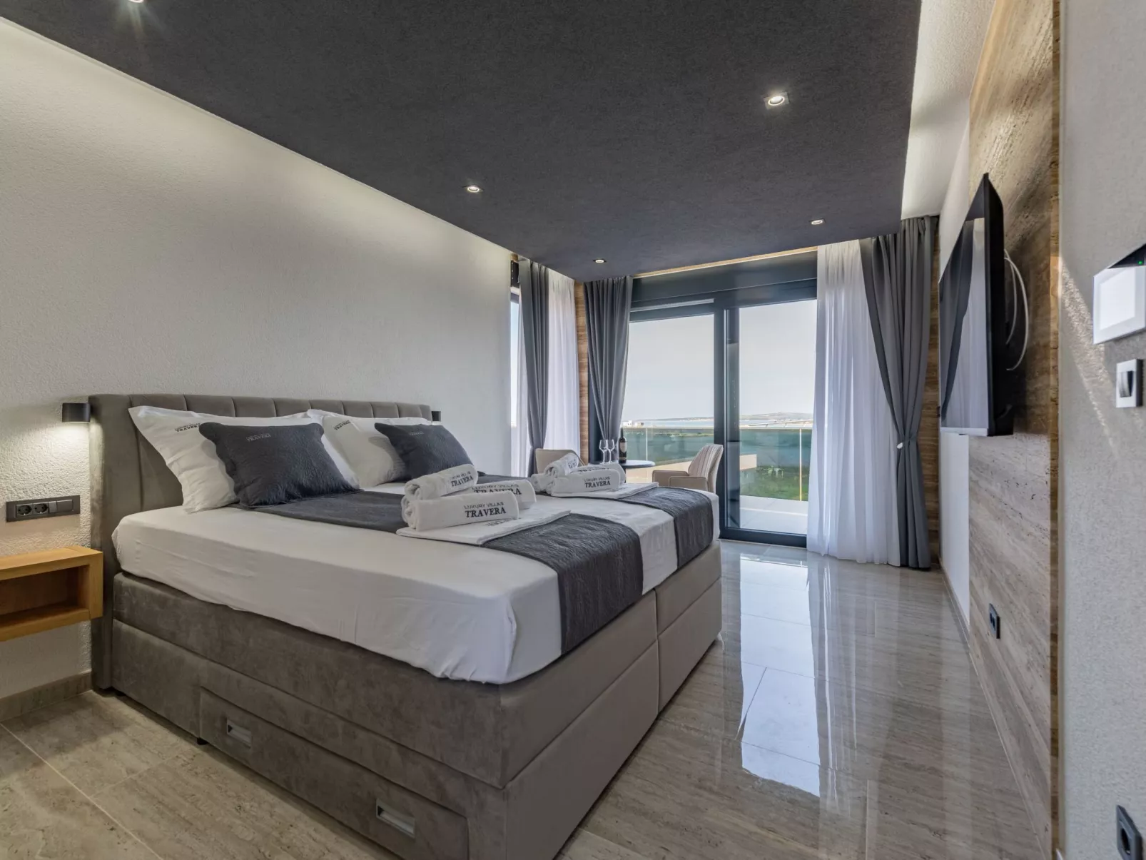 Villa Travera 2 - Binnen