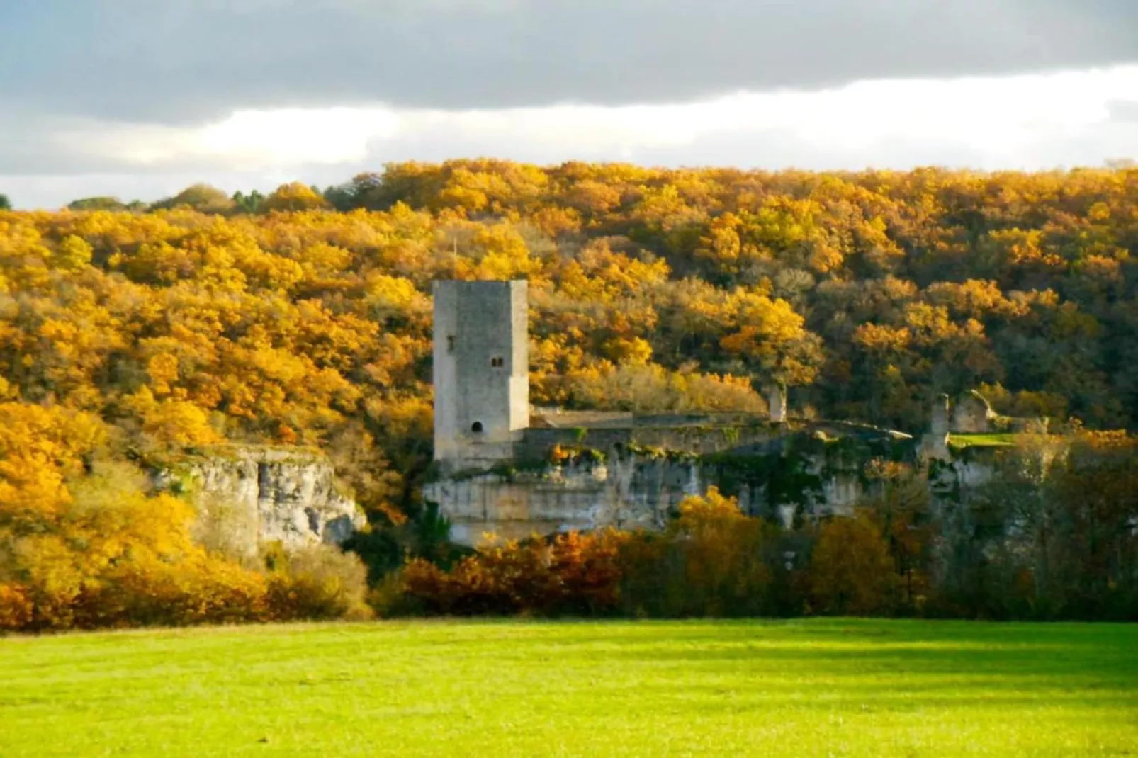 Domaine de Gavaudun - Gite La Chatière-Gebieden zomer 5km