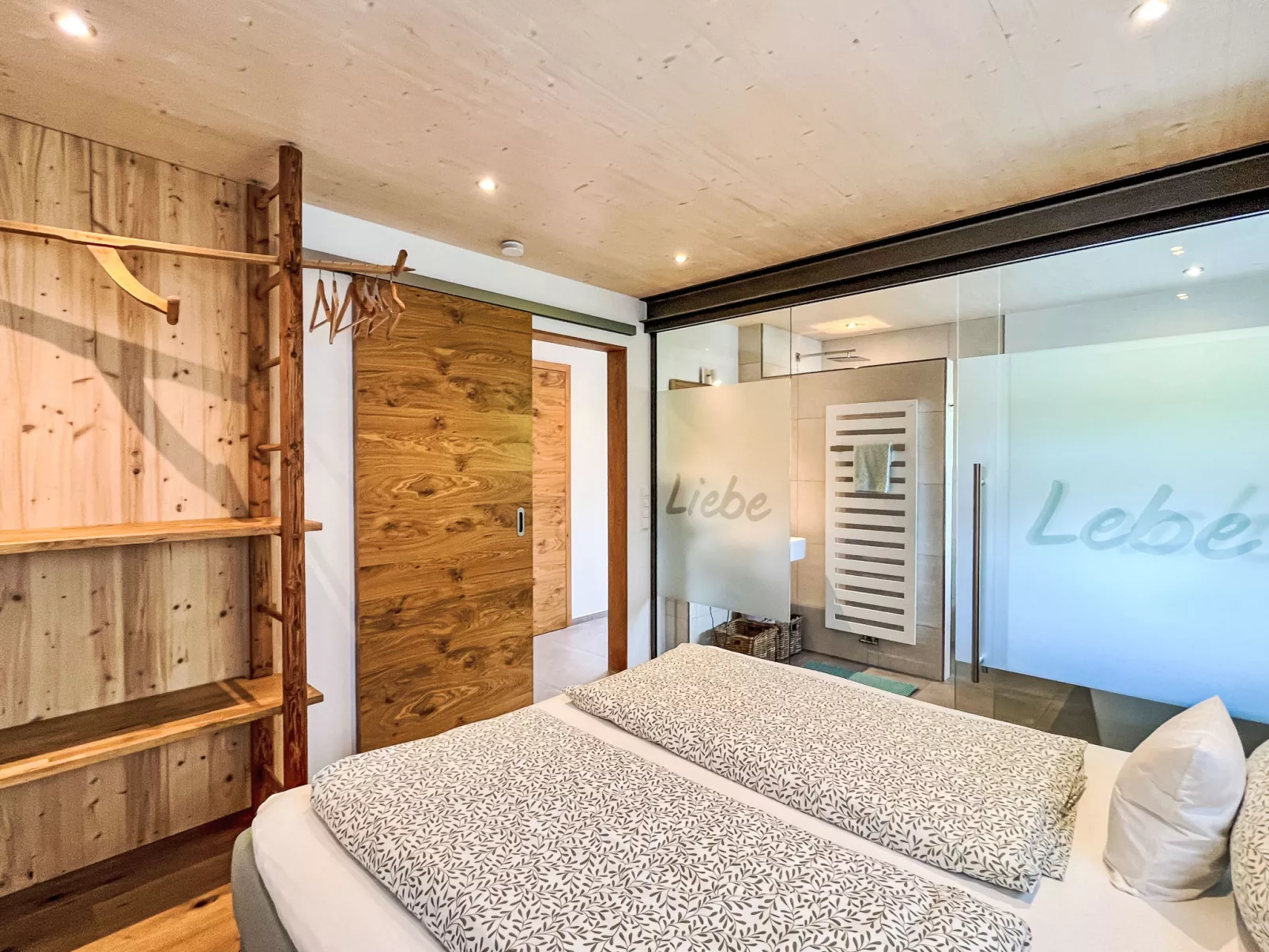 Kinast (HFT201) - Binnen