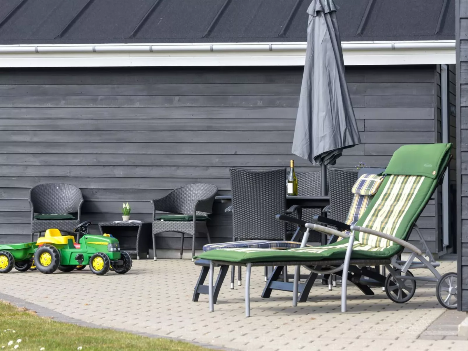 "Benita" - 400m to the fjord-Buiten