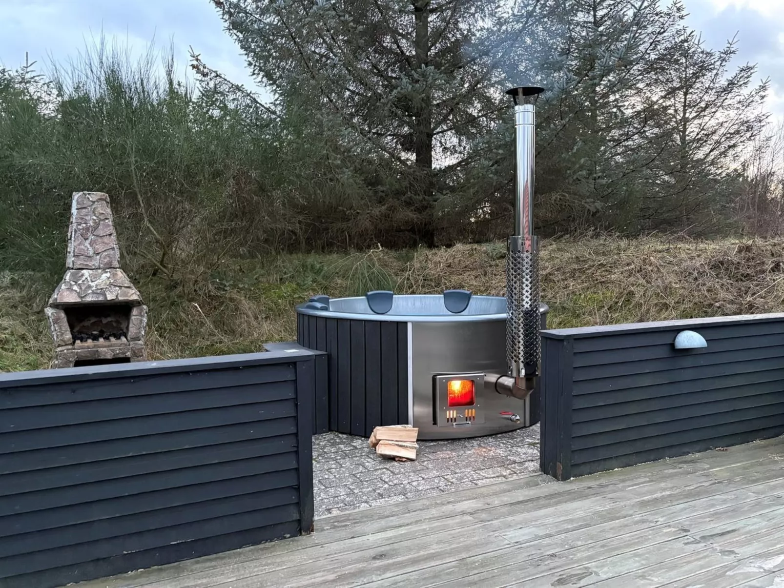 "Annemone" - 900m from the sea-Binnen