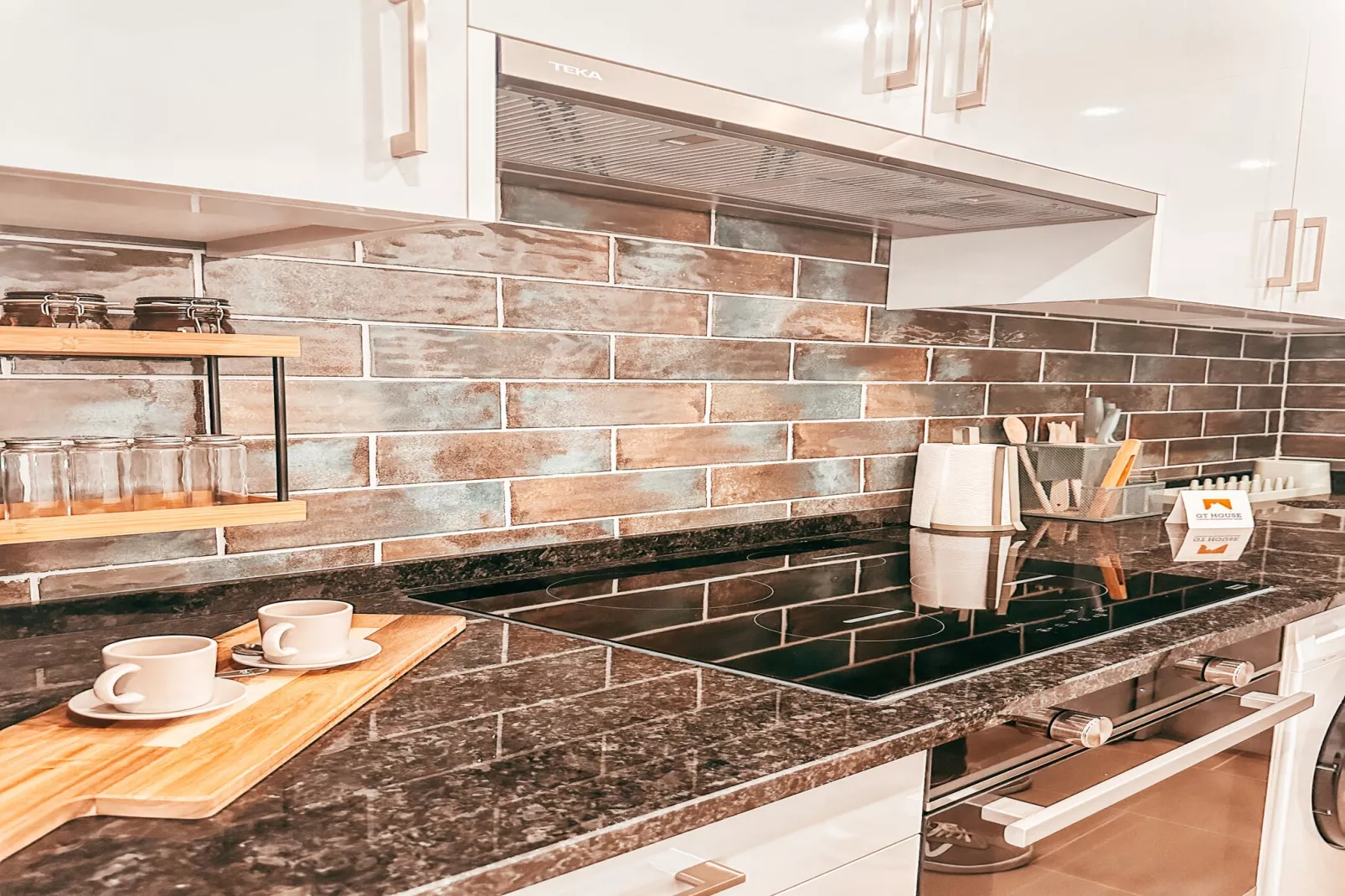 Cosy Apartment Queluz By Gt House-Keuken