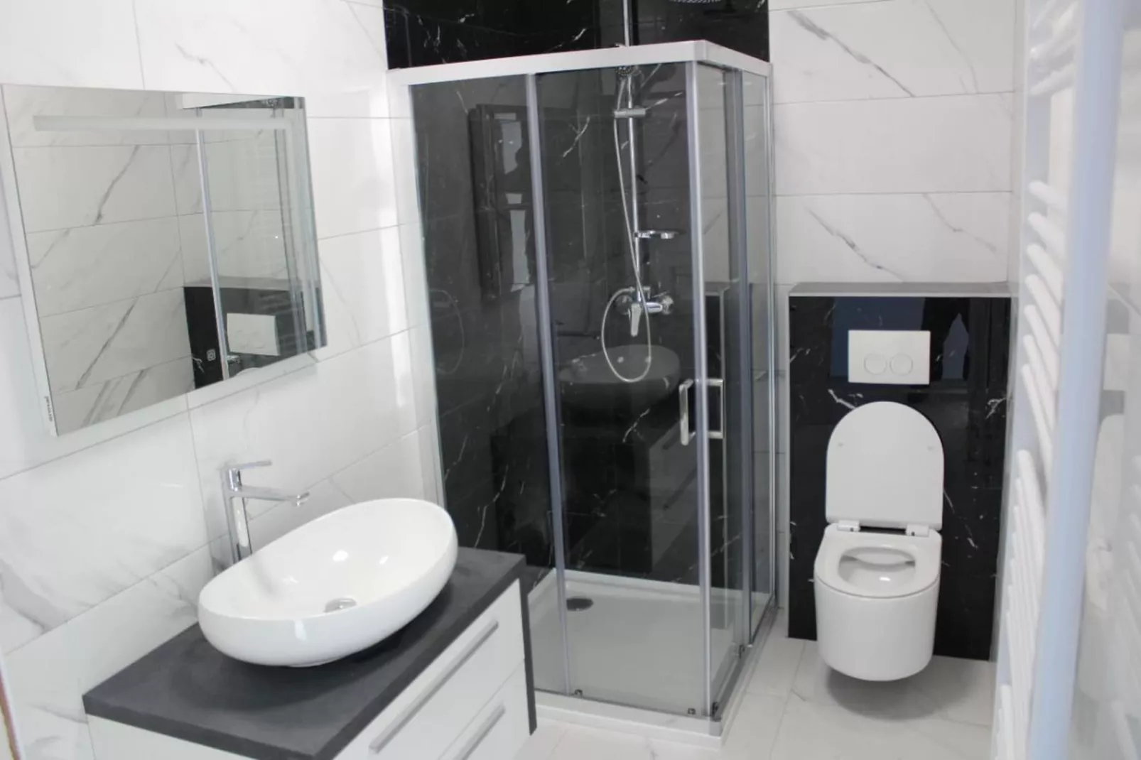 Sv Marija2 - Ferienwohnung 4 - Typ 4plus2-Badkamer