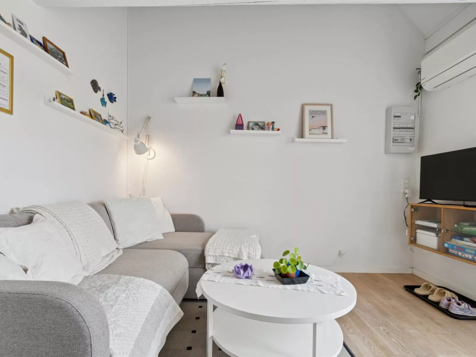 "Ruse" - 6km from the sea - Binnen