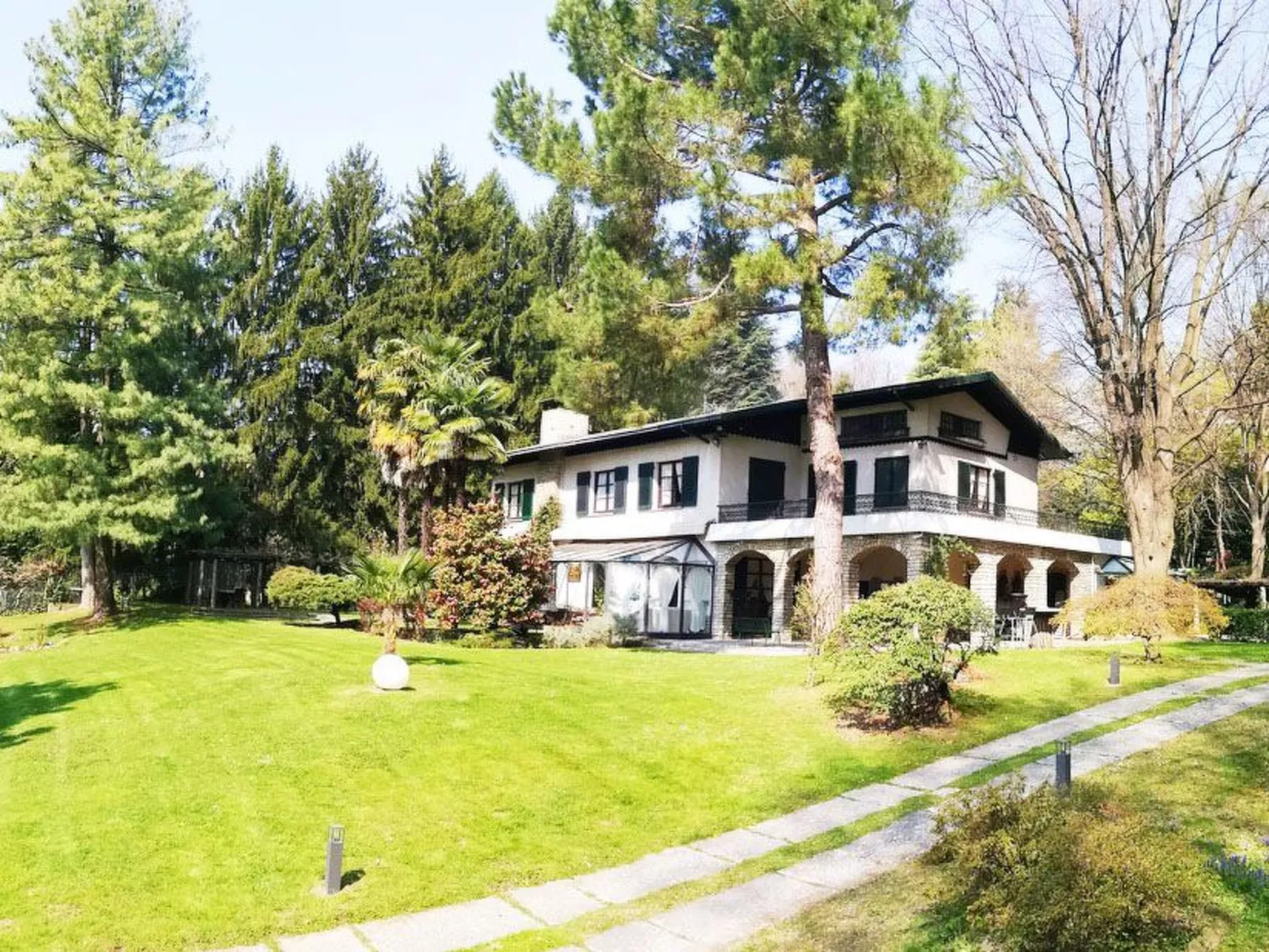 In Sirtori mit Privatem Pool - Image-tags.info