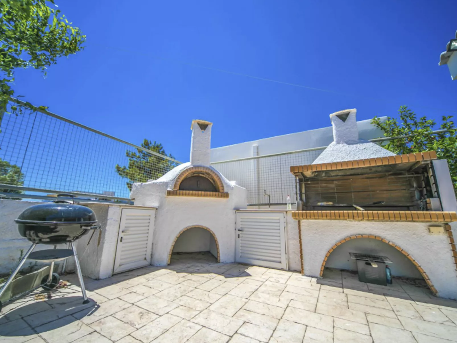 Villa Euphoria, Strand von Gennadi - Image-tags.info