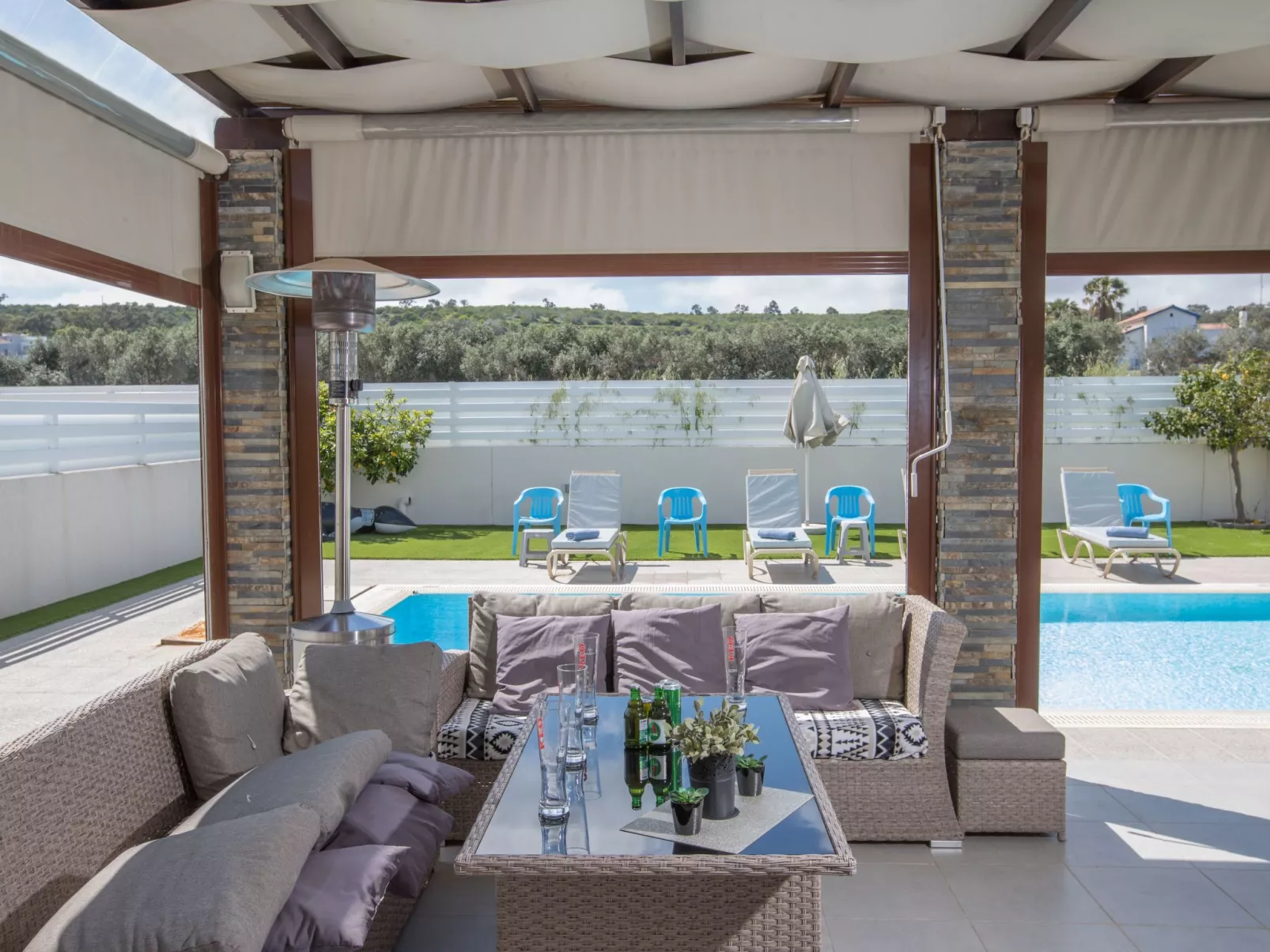 Moderne 4-Schlafzimmer-Villa im Zentrum von Protaras - Image-tags.info