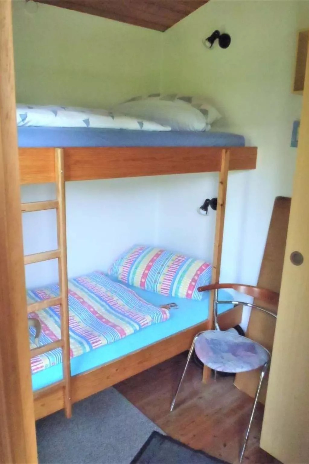 Retro Bungalow Nr 5 - Image-tags.info