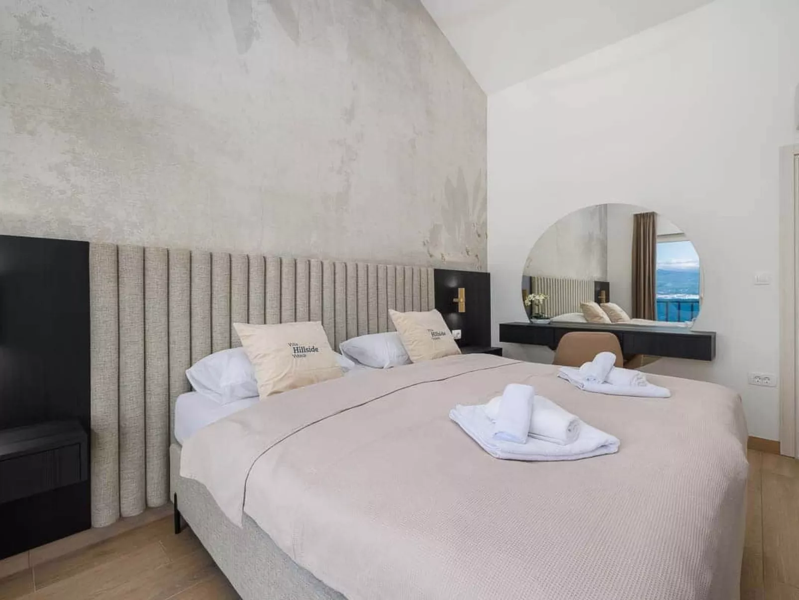 Brandneue Villa -beheizter Pool mit schönem Meerblick - Image-tags.info