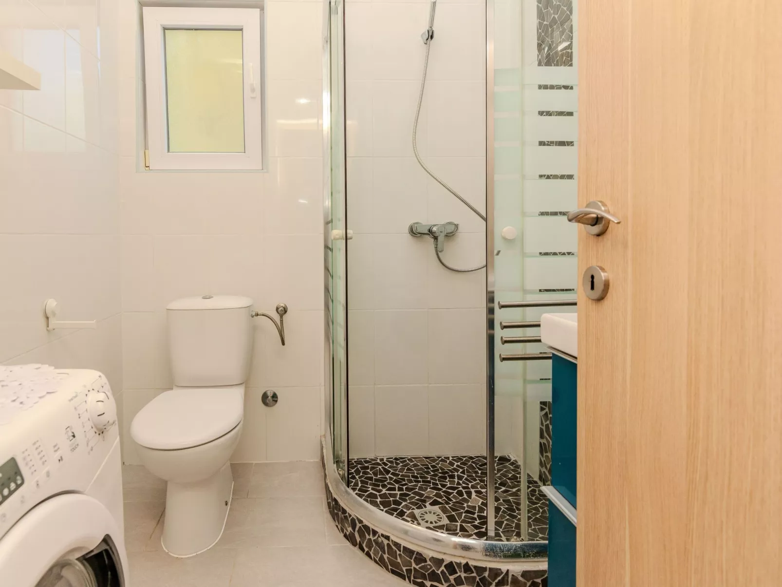 HH Stjepanovic - Image-tags.info