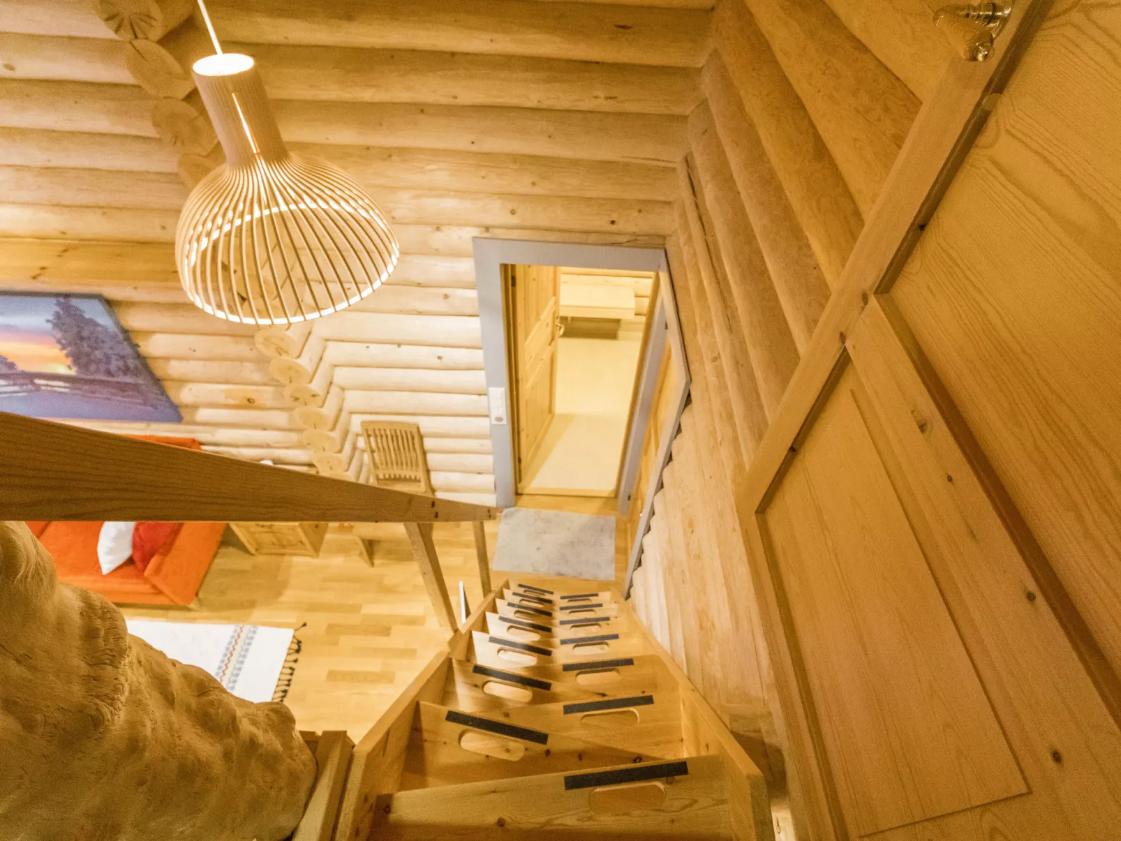 Salvostie 13, hetta - Binnen