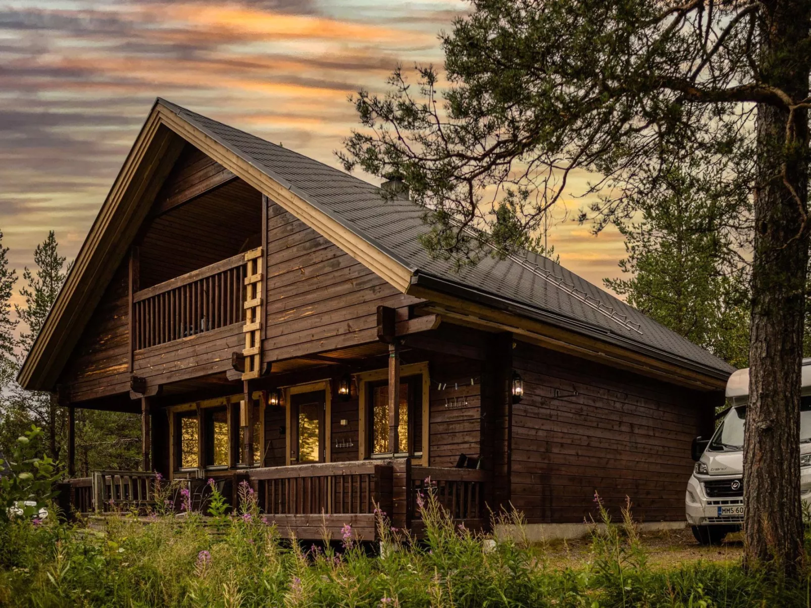 Luongasloma 2 - Binnen