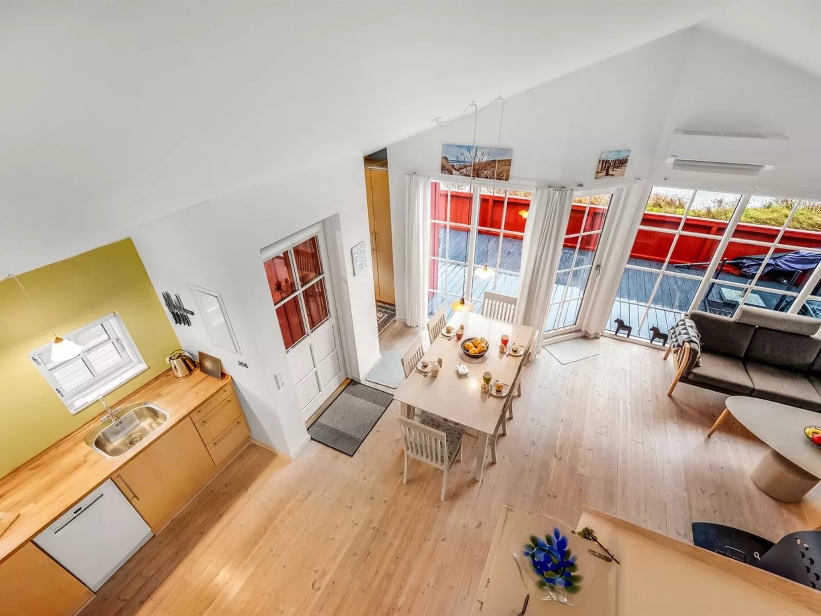 "Binta" - 300m to the fjord - Binnen