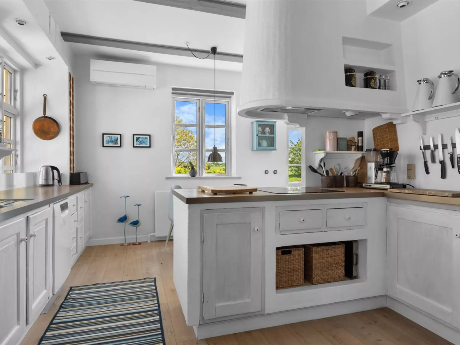 "Goti" - 850m from the sea-Binnen