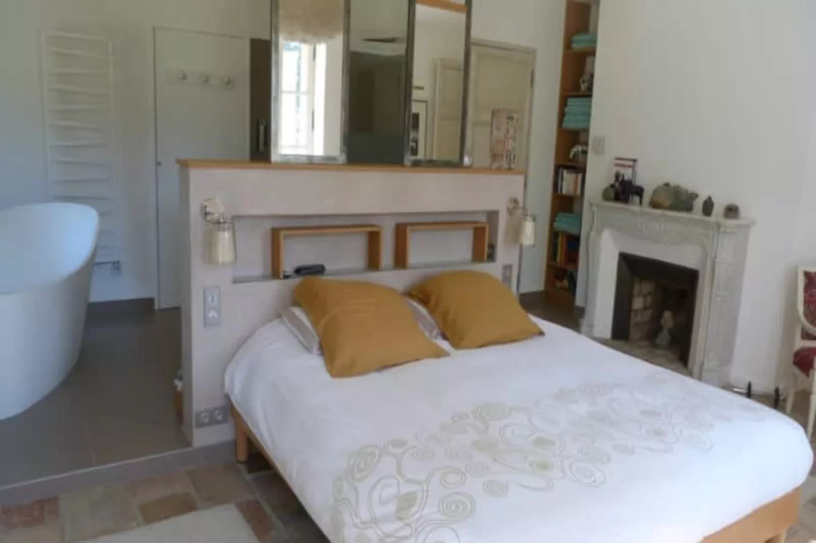 Villa provencale pour les amoureux de la nature en Lubéron-Slaapkamer