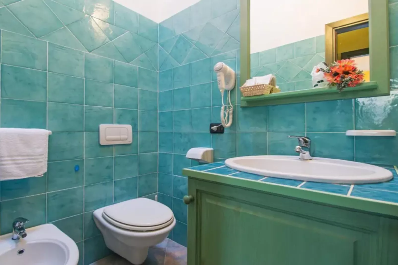 Residence Club Gli Ontani APARTMENT 2 BEDROOMS - 6 PAX - TYPE A R6A-Badkamer