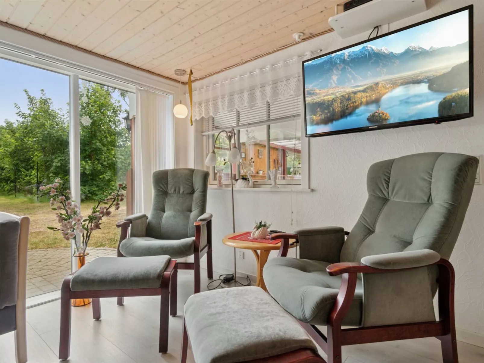 "Gottfrida" - 50m from the sea - Binnen