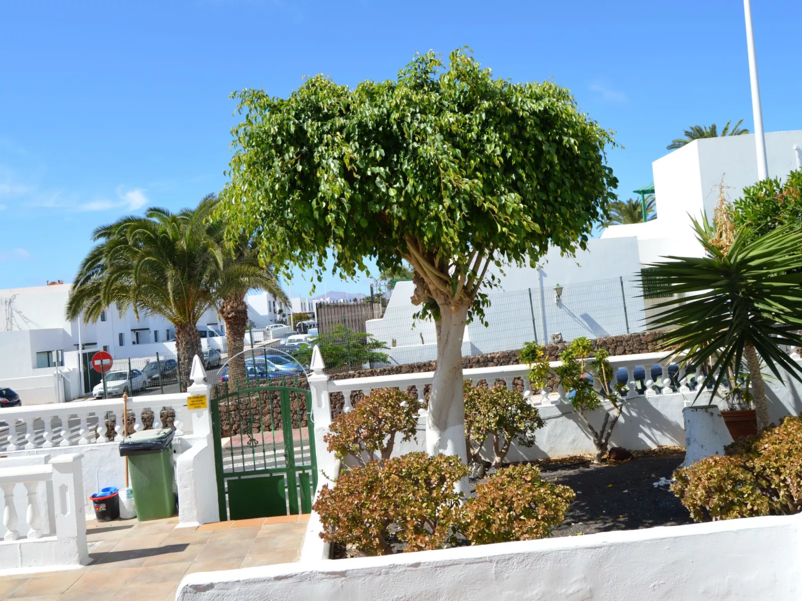 Für 5 Personen ca. 65 m&sup2; in Puerto del Carmen, Lanzarote (Südküste von Lan - Image-tags.info