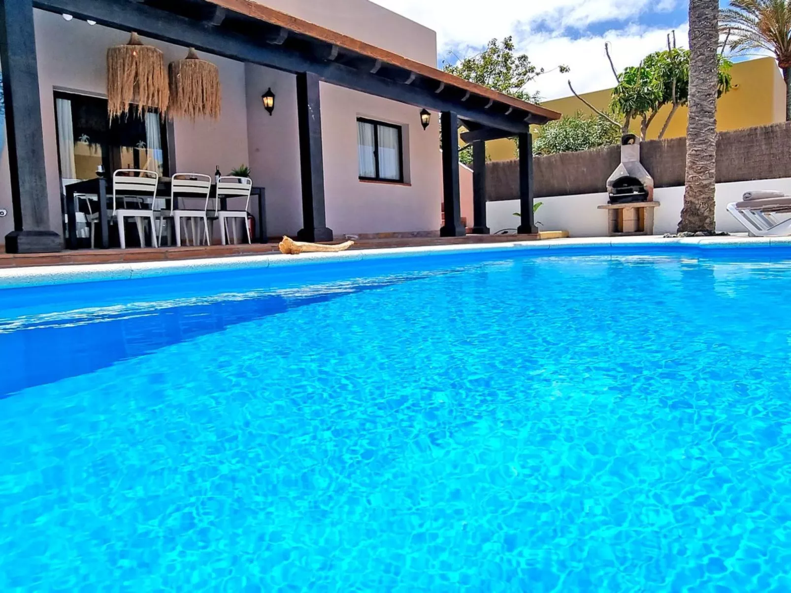 Komfortables Ferienhaus in Corralejo mit privatem Garten und beheiztem Pool - Image-tags.info