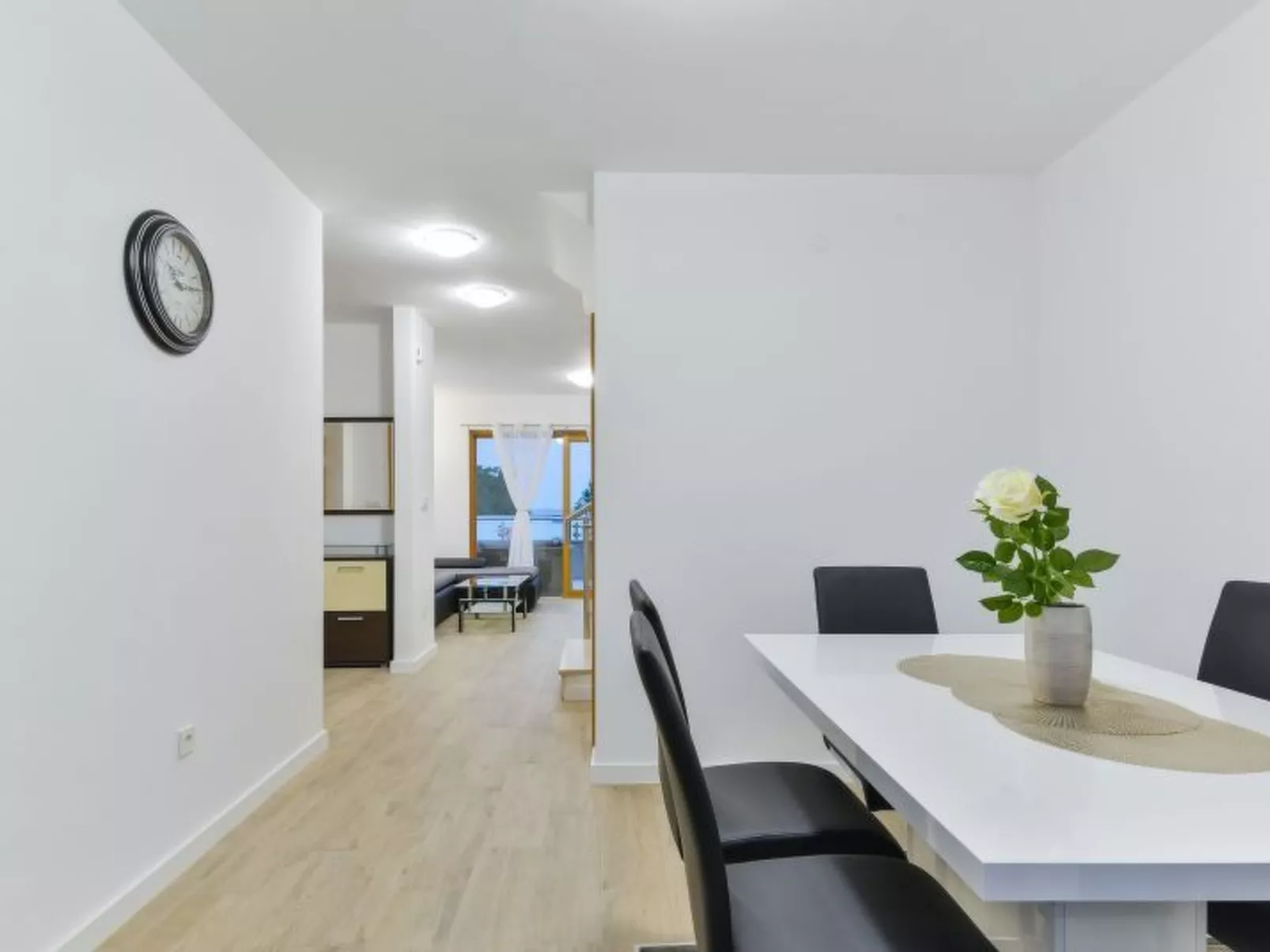 Vila Megy -  ID 2209 - Image-tags.info